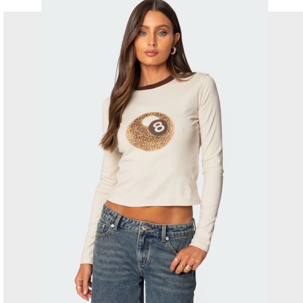 Edikted Women's Cream Long Sleeve Leopard 8 Top